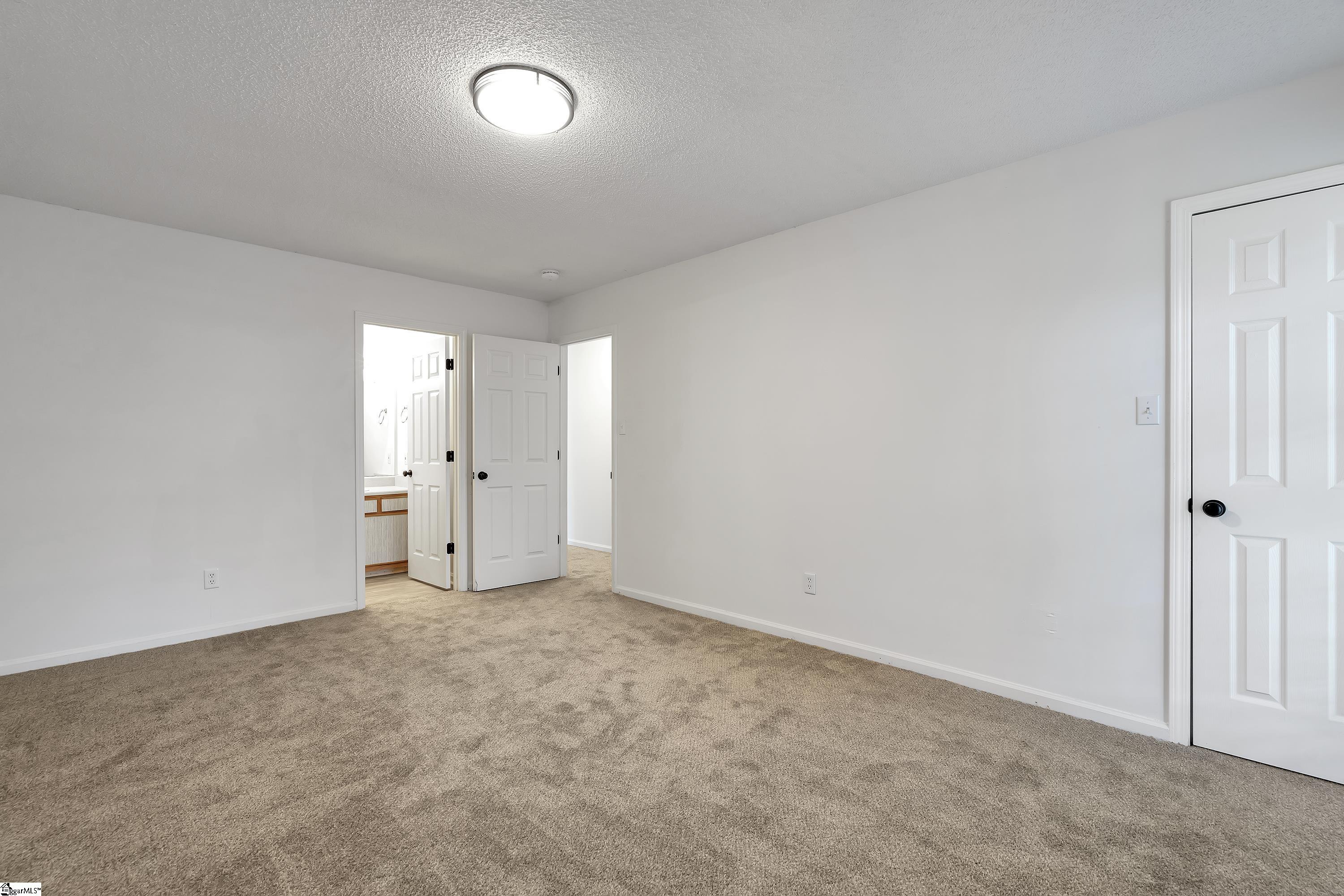 210 Dillard Road Duncan, SC 29334 - Photo 9 of 27 Gallery Image 9