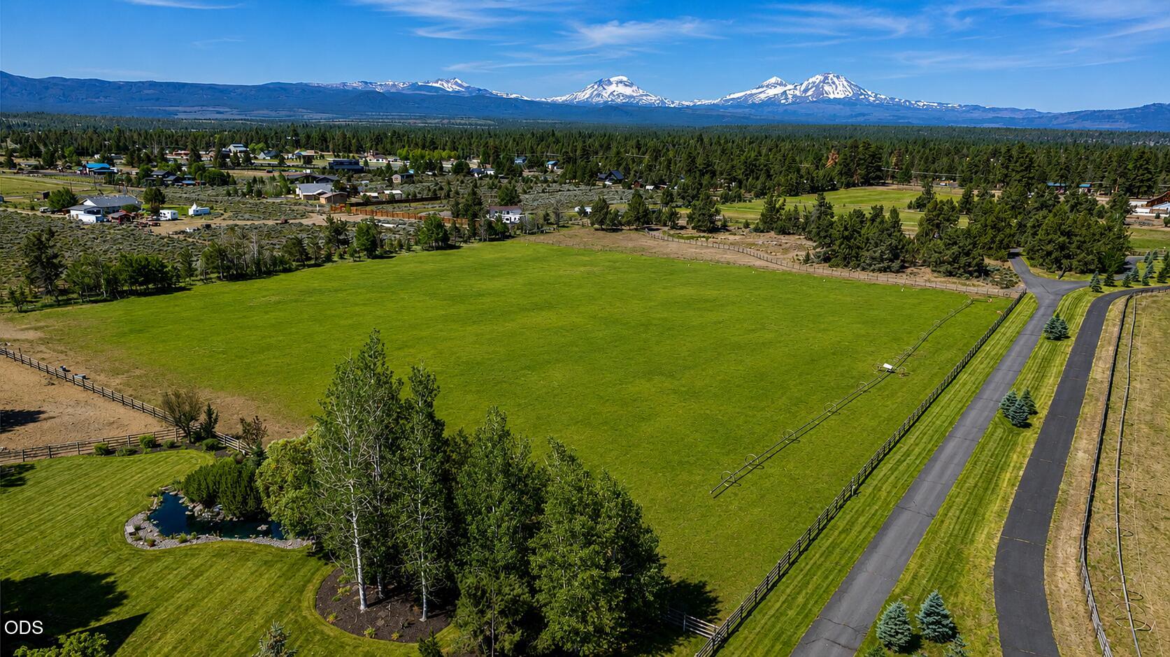 67480 Cloverdale Road Bend, OR 97703 - Photo 55 of 62