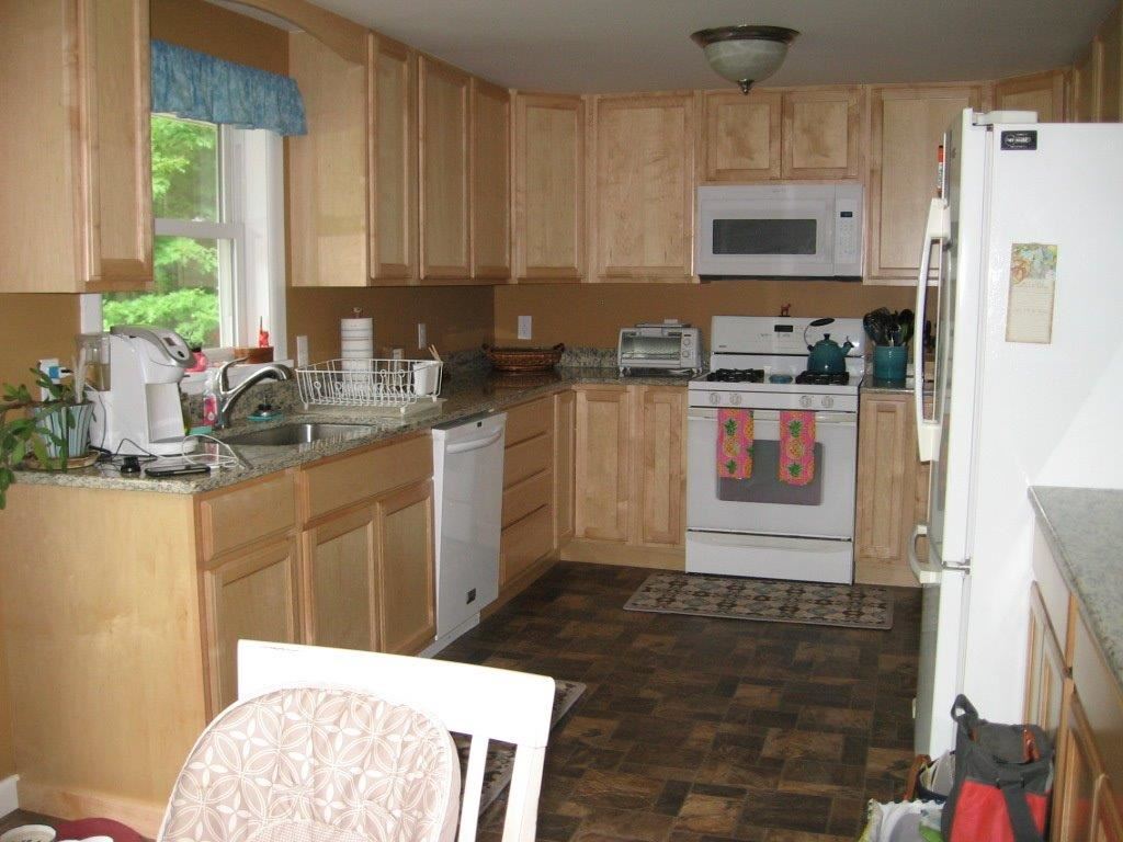 59 King Road Chichester, NH 03258 - Photo 5 of 13