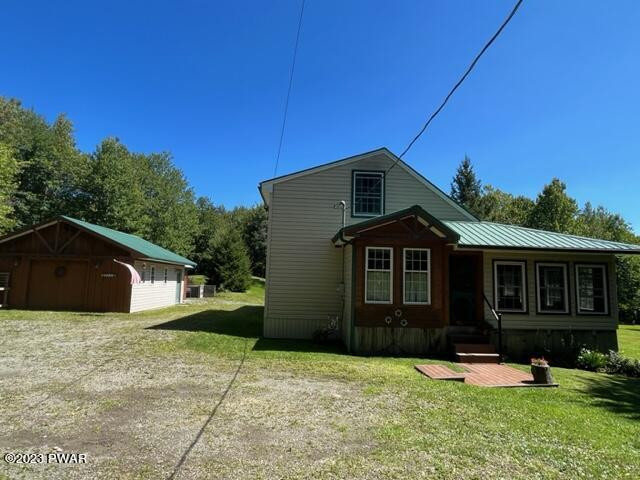 5 Lakehill Road Thompson, PA 18465 - Photo 6 of 44 SIDE VIEW