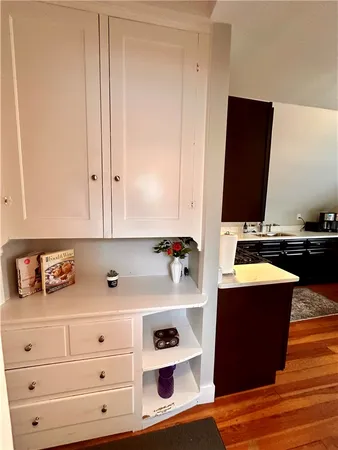 $1,900 | 1001 Narragansett Boulevard, Unit 1, Providence, RI 02905