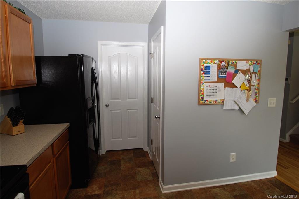 910 River Trail Road Lowell, NC 28098 - Photo 12 of 34 Gallery Image 12