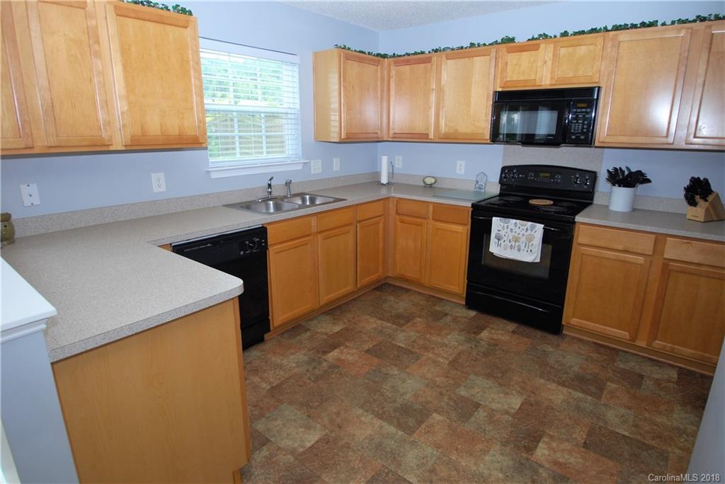 910 River Trail Road Lowell, NC 28098 - Photo 10 of 34 Gallery Image 10