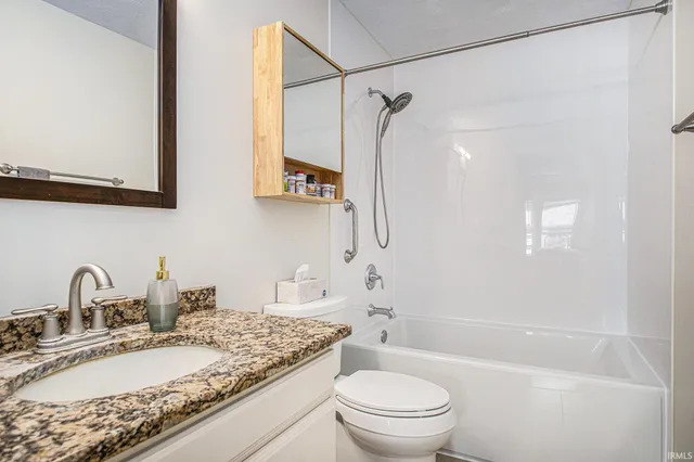 $375,000 | 51558 Walerko Drive, Elkhart, IN 46514