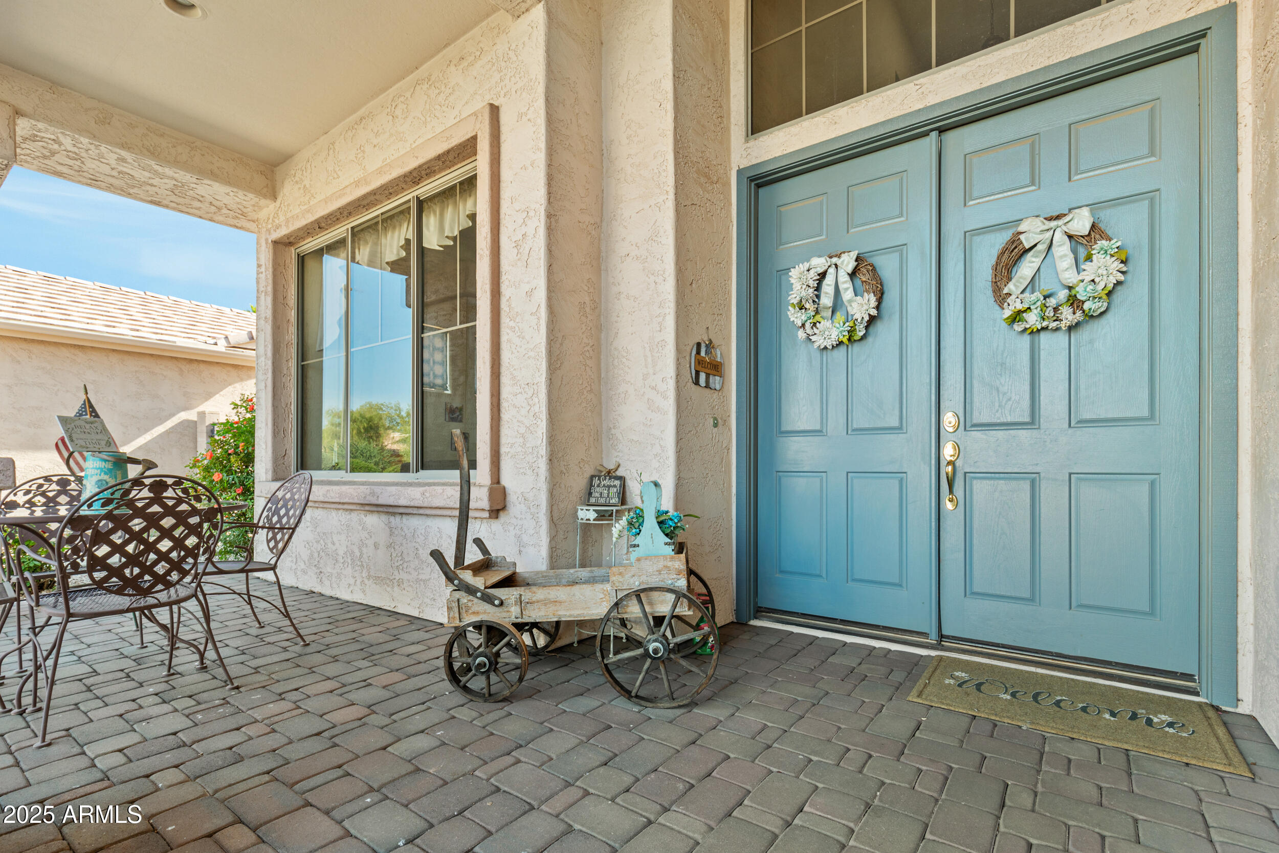 2821 East Nunneley Road Gilbert, AZ 85296 - Photo 5 of 51 an outdoor space with patio furniture