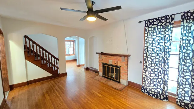 $269,900 | 3306 Keewaydin Place, Minneapolis, MN 55417