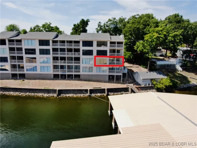 $254,000 | 431 Barbra Le Ln Ln Lake, Unit 2A, Lake Ozark, MO 65049