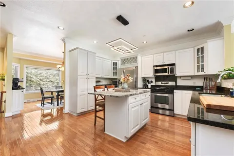 $665,000 | 115 St Charles Court, Pittsburgh, PA 15238