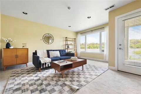 $665,000 | 115 St Charles Court, Pittsburgh, PA 15238