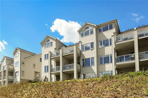 $665,000 | 115 St Charles Court, Pittsburgh, PA 15238