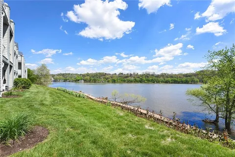 $665,000 | 115 St Charles Court, Pittsburgh, PA 15238