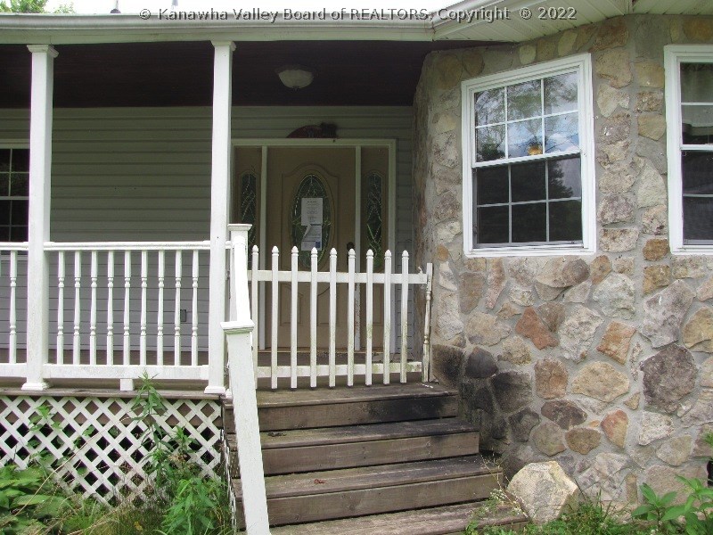 409 Eagle Run Road Scott Depot, WV 25560 - Photo 2 of 12 Gallery Image 2