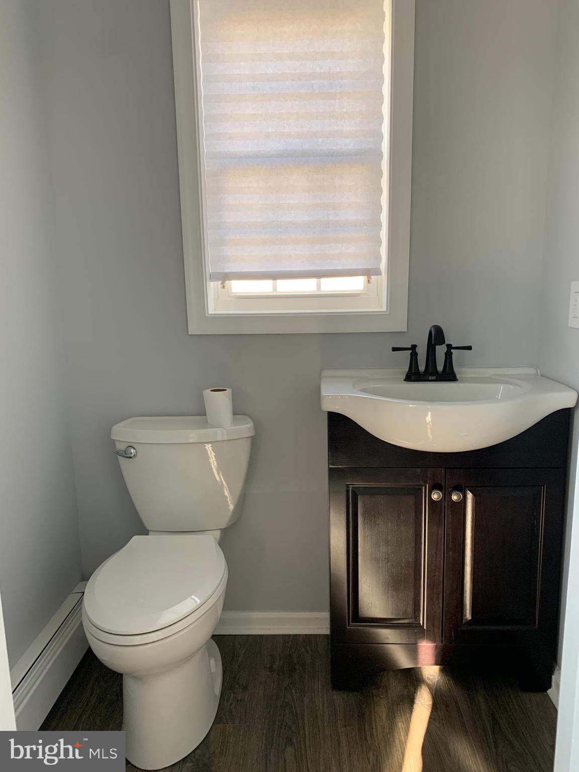27 Quail Road Levittown, PA 19057 - Photo 14 of 39 Gallery Image 14