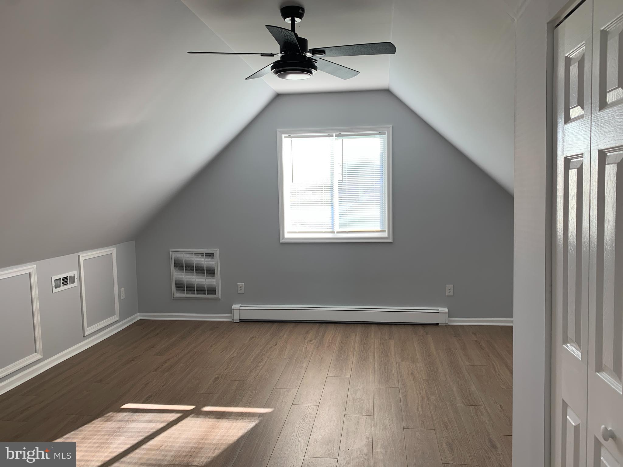27 Quail Road Levittown, PA 19057 - Photo 17 of 39 Gallery Image 17
