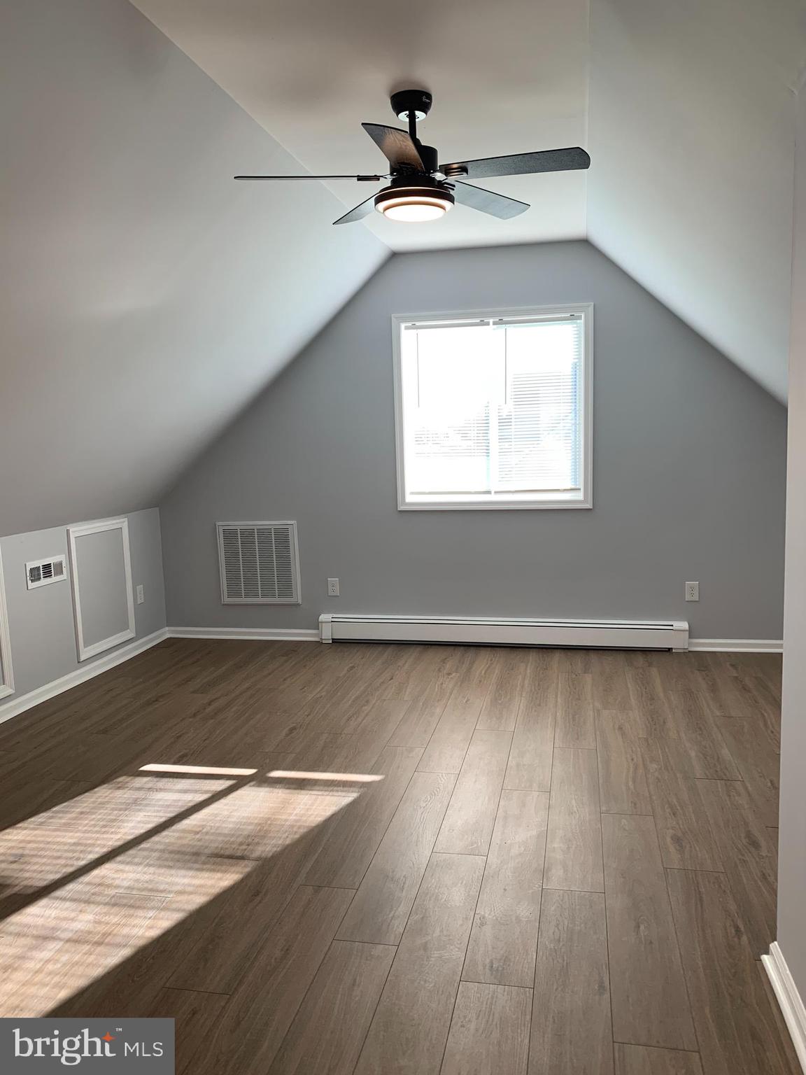 27 Quail Road Levittown, PA 19057 - Photo 19 of 39 Gallery Image 19