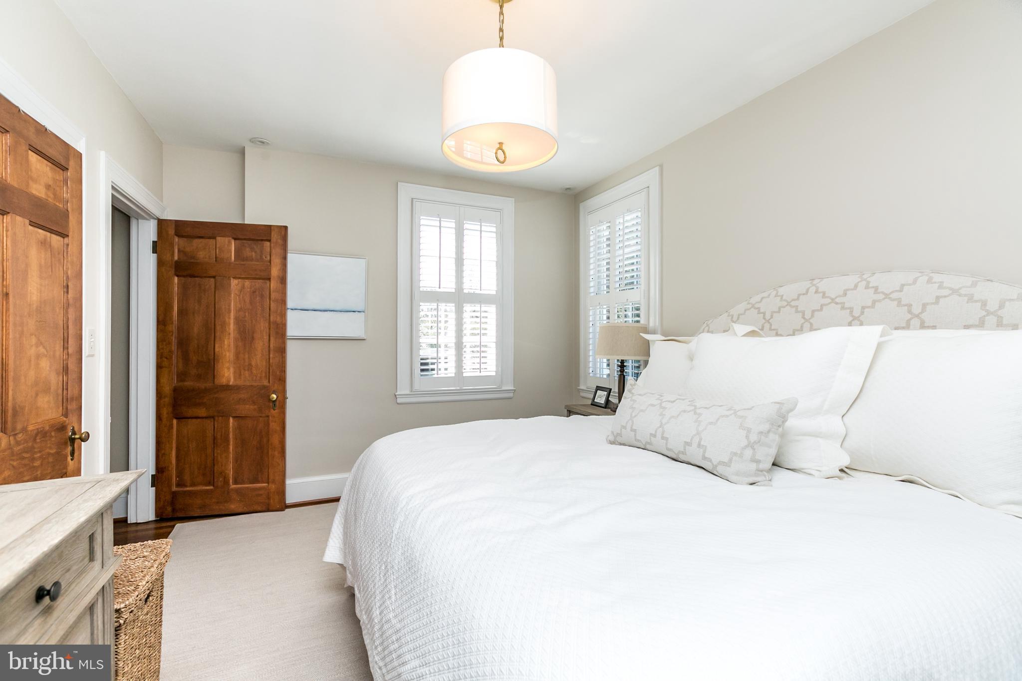 6306 Pinehurst Road Baltimore, MD 21212 - Photo 18 of 27