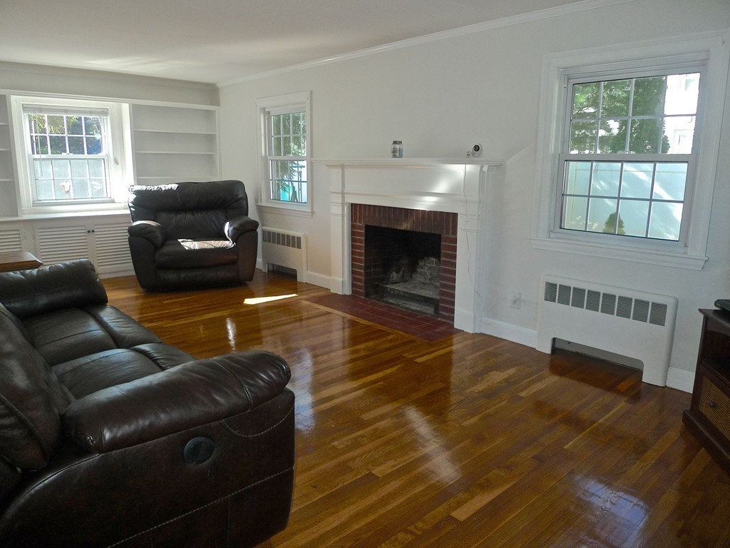 3 Harwick Road Wakefield, MA 01880 - Photo 3 of 22