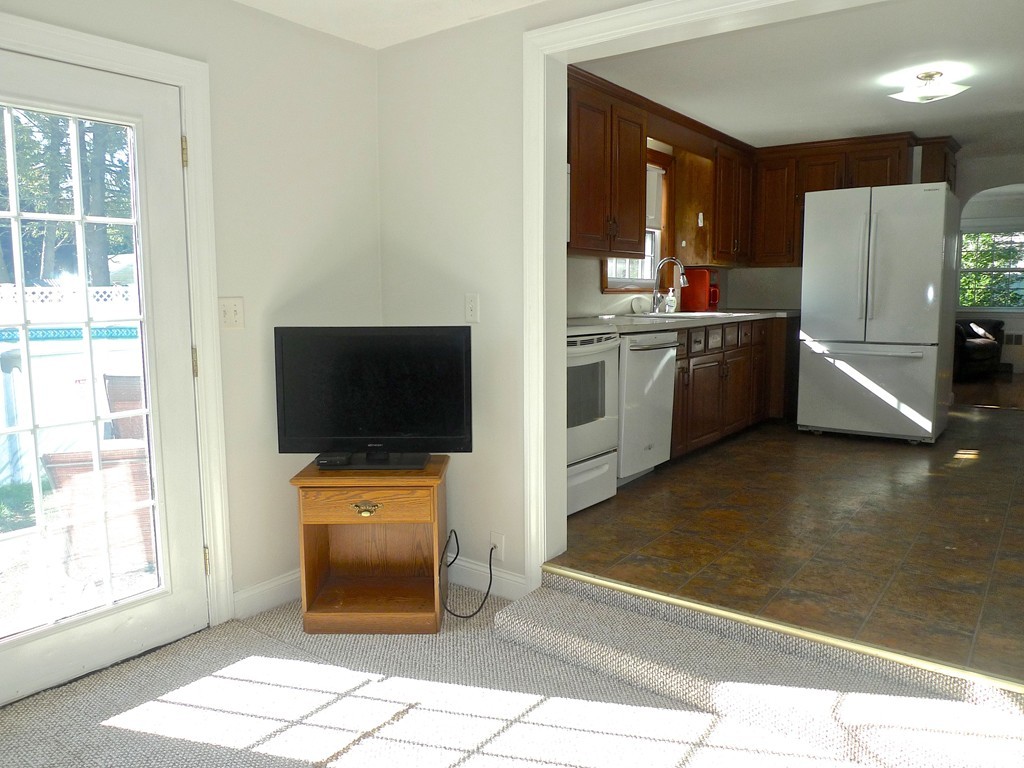 3 Harwick Road Wakefield, MA 01880 - Photo 10 of 22