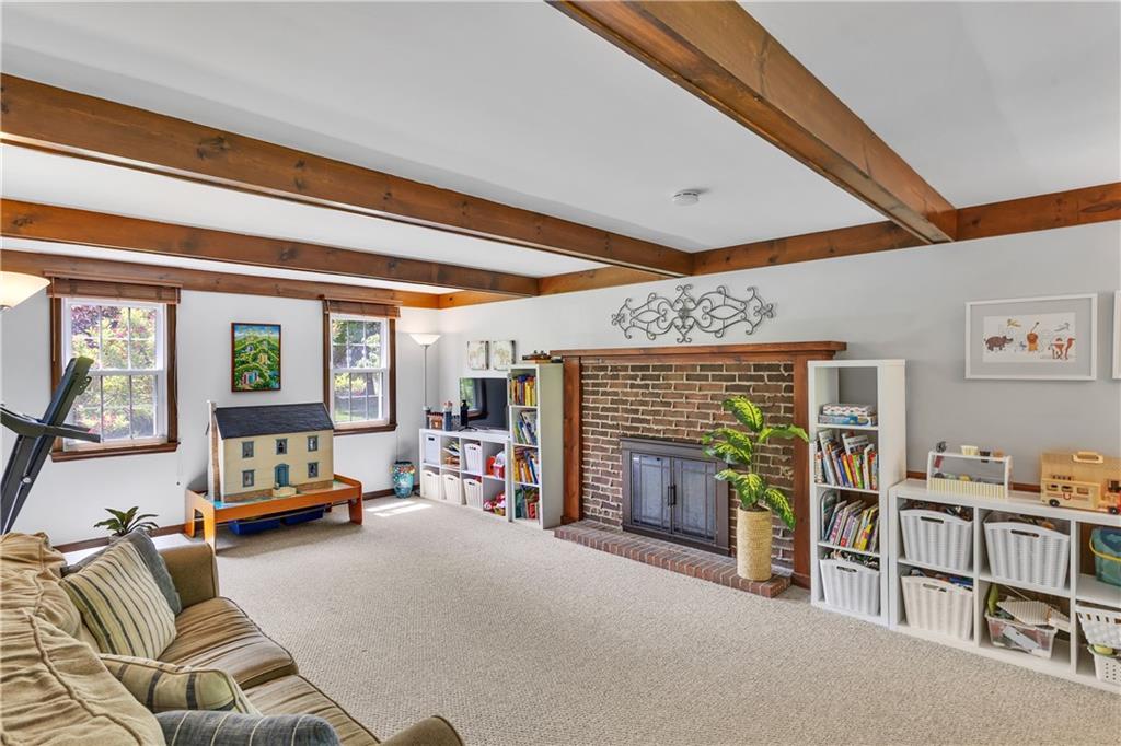 2274 Rochester Road Pittsburgh, PA 15237 - Photo 6 of 32 Gallery Image 6