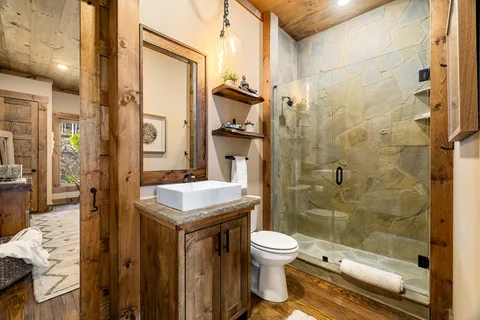 $2,895,000 | 450 Miracle Lane, Blue Ridge, GA 30513