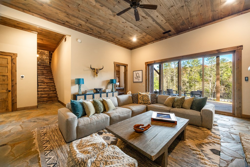 450 Miracle Lane Blue Ridge, GA 30513 - Photo 33 of 85