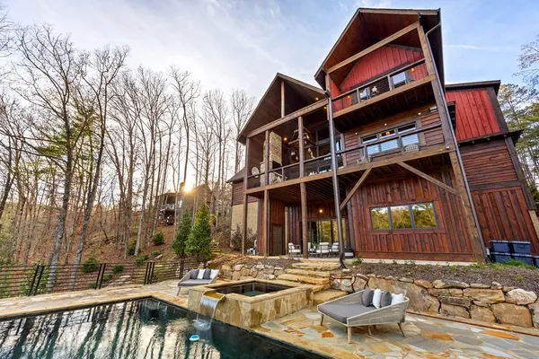 $2,895,000 | 450 Miracle Lane, Blue Ridge, GA 30513