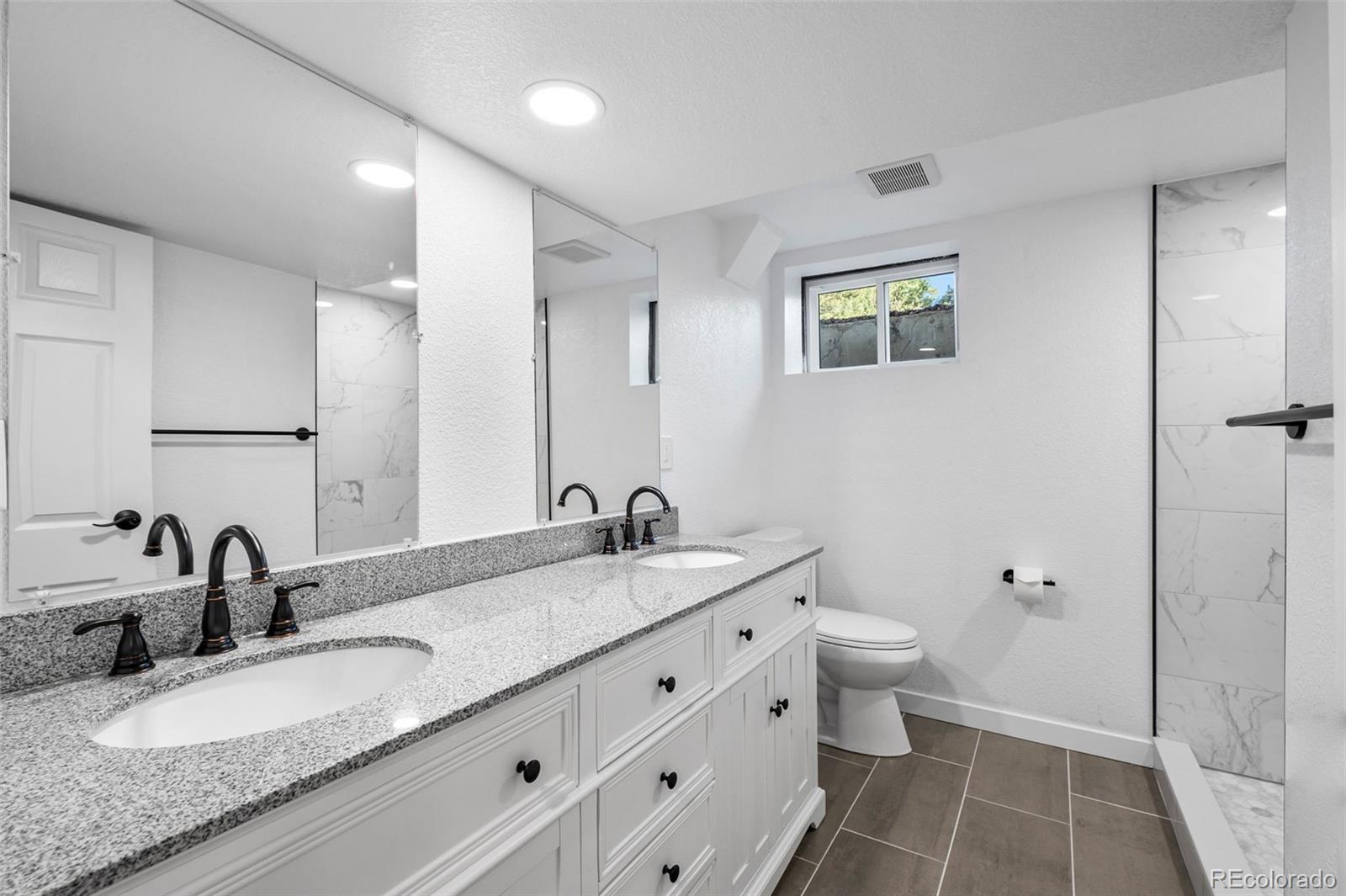 40 East Weaver Place Centennial, CO 80121 - Photo 30 of 32