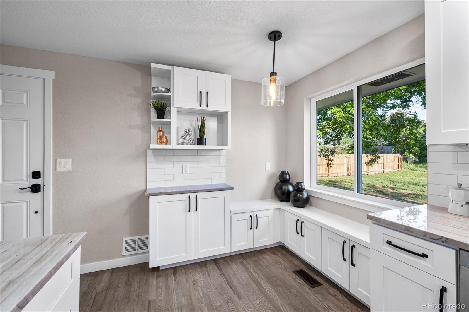 40 East Weaver Place Centennial, CO 80121 - Photo 10 of 32