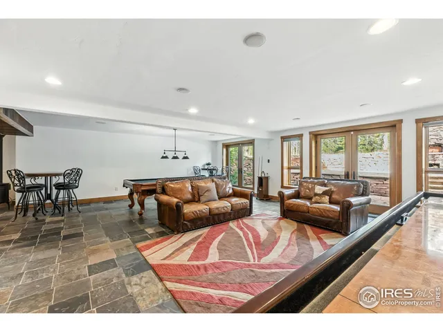 a view of outdoor space with city view