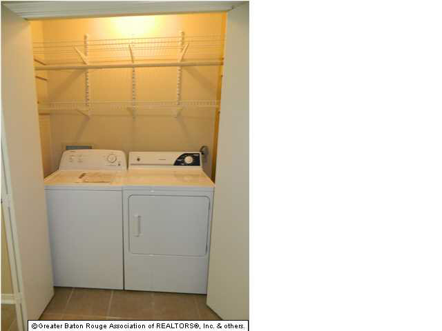 1728 Brightside Drive, Unit B Baton Rouge, LA 70820 - Photo 6 of 13 Gallery Image 6