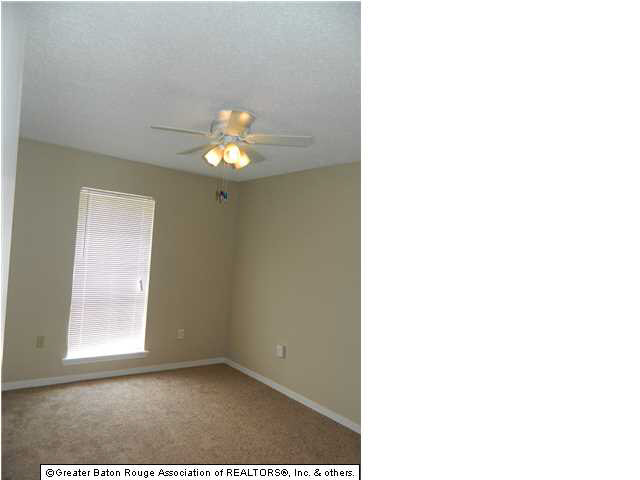 1728 Brightside Drive, Unit B Baton Rouge, LA 70820 - Photo 9 of 13 Gallery Image 9