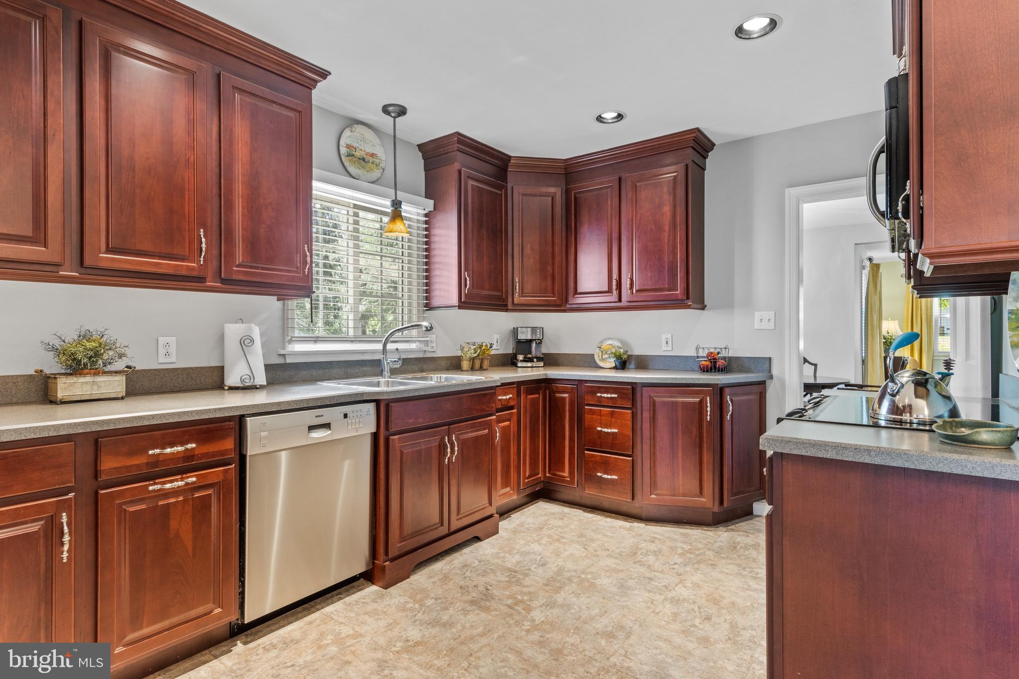 109 Orchard Road Paoli, PA 19301 - Photo 11 of 28 Gallery Image 11