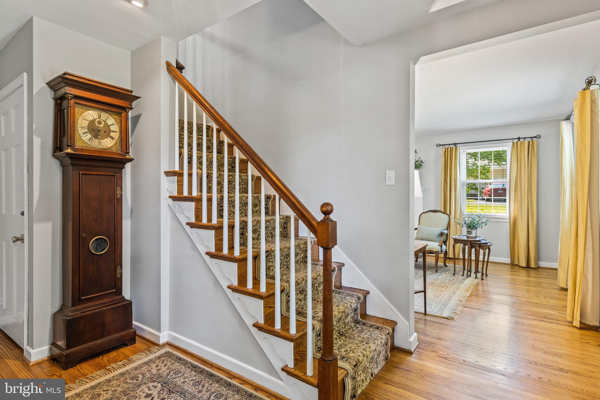 109 Orchard Road Paoli, PA 19301 - Photo 5 of 28 Entry
