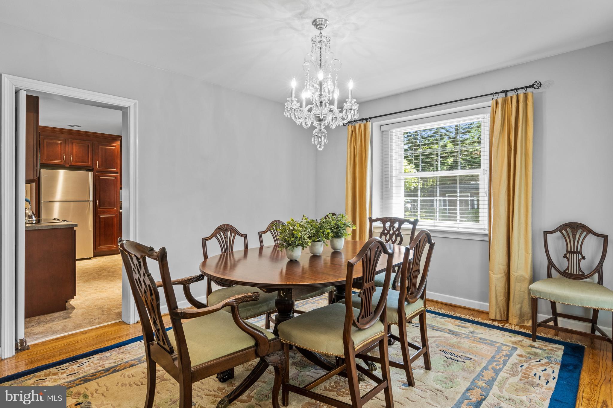 109 Orchard Road Paoli, PA 19301 - Photo 8 of 28 Dining room