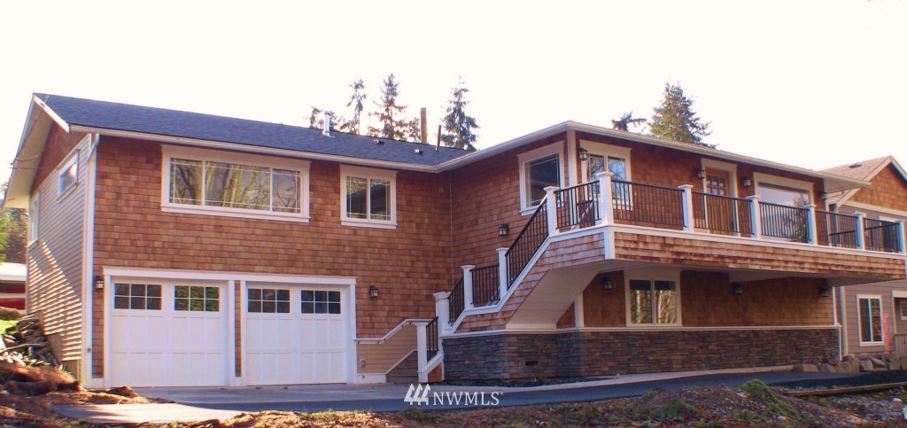 16504 Simonds Road Northeast Kenmore, WA 98028 - Photo 1 of 15 Gallery Image 1