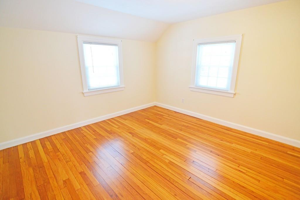 285 Maple Road Longmeadow, MA 01106 - Photo 11 of 25