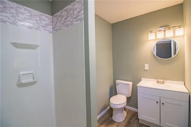 $249,500 | 19 Southeast 150 Road, Warrensburg, MO 64093