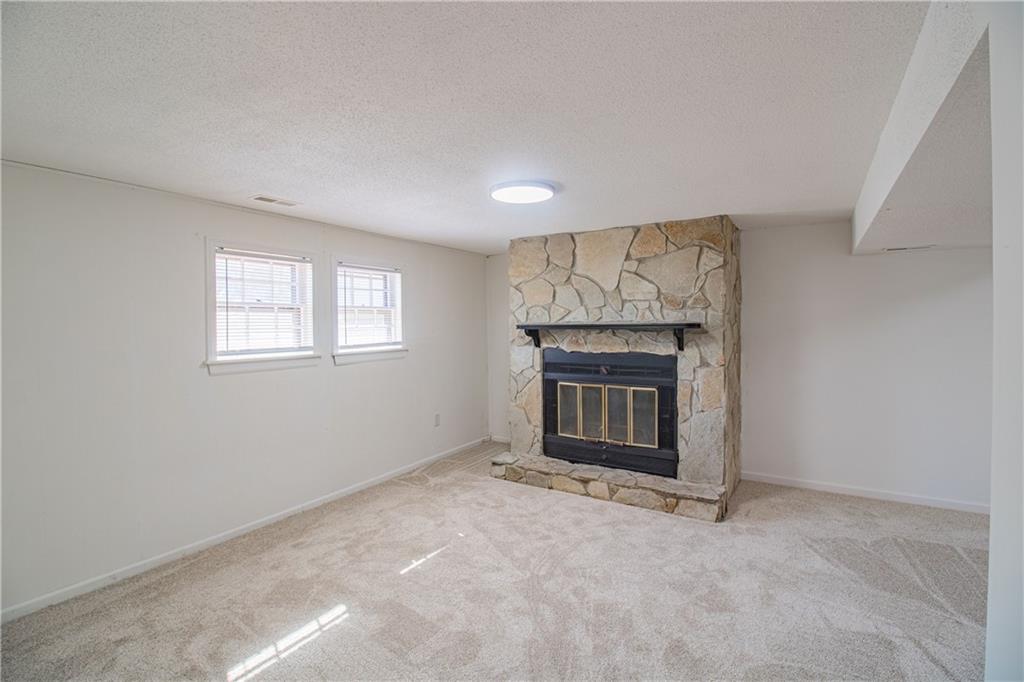 19 Southeast 150 Road Warrensburg, MO 64093 - Photo 22 of 27