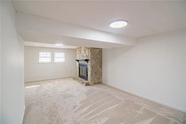 $249,500 | 19 Southeast 150 Road, Warrensburg, MO 64093