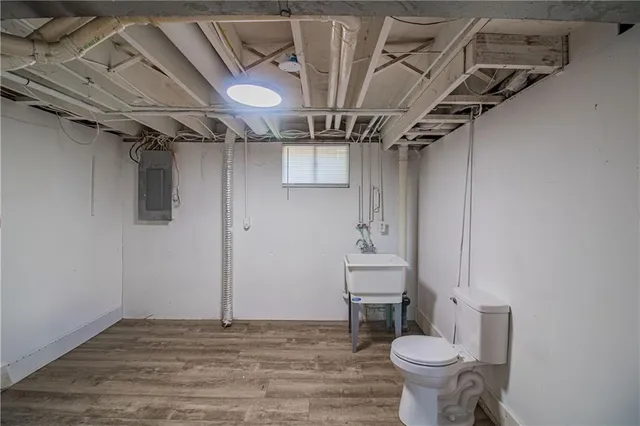 $249,500 | 19 Southeast 150 Road, Warrensburg, MO 64093