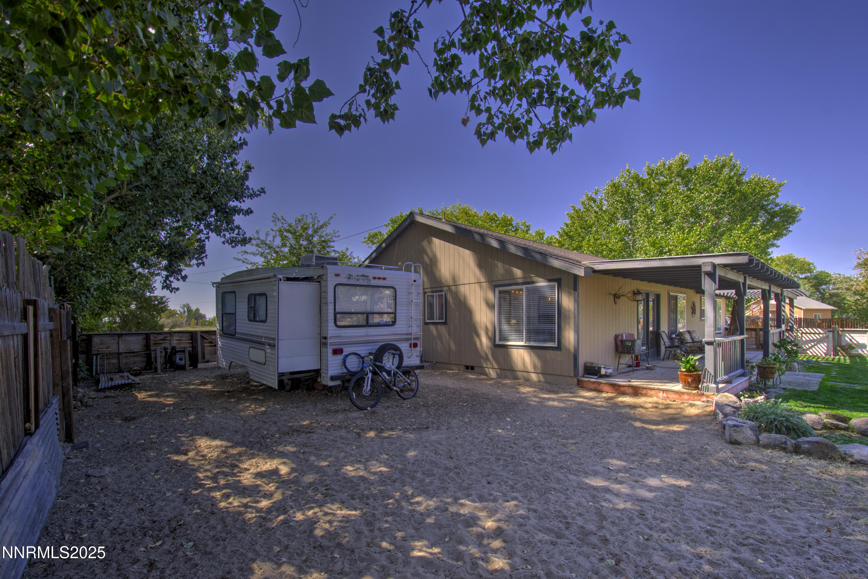 4190 Bottom Road Fallon, NV 89406 - Photo 40 of 44 a view of a house with a yard