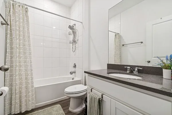 $349,900 | 5411 Los Robles Court, Palmetto, FL 34221