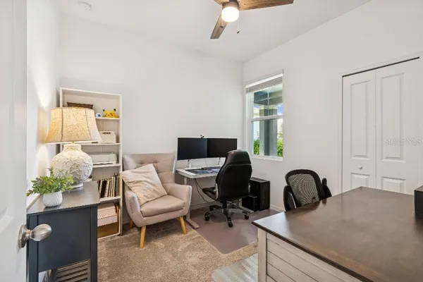 $349,900 | 5411 Los Robles Court, Palmetto, FL 34221