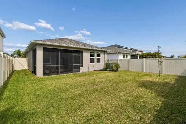 $349,900 | 5411 Los Robles Court, Palmetto, FL 34221