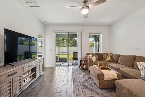 $349,900 | 5411 Los Robles Court, Palmetto, FL 34221