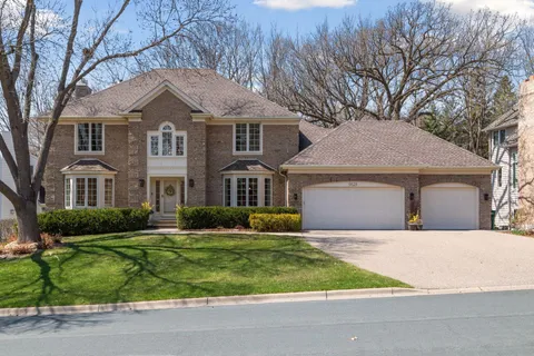 $850,000 | 9628 Wyoming Terrace, Bloomington, MN 55438