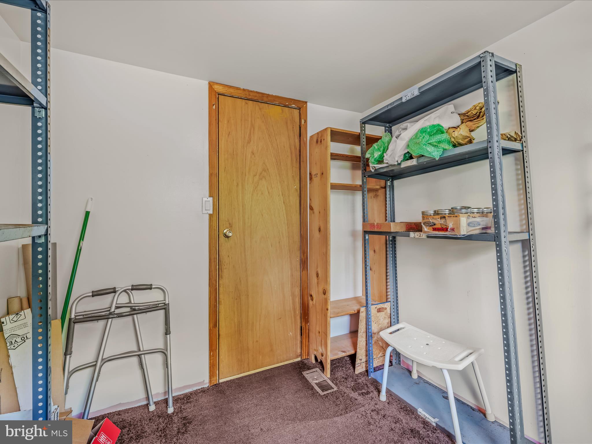 564 Shade Lane Berkeley Springs, WV 25411 - Photo 23 of 53 Bonus Room