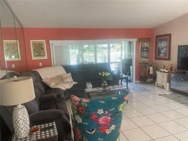 $599,990 | 7551 Southwest 42nd Place, Davie, FL 33314
