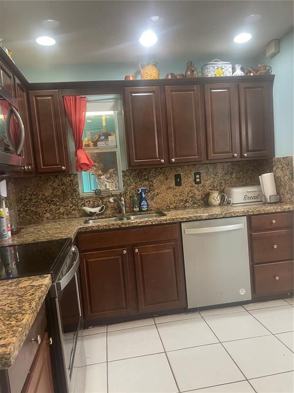 7551 Southwest 42nd Place Davie, FL 33314 - Photo 26 of 56