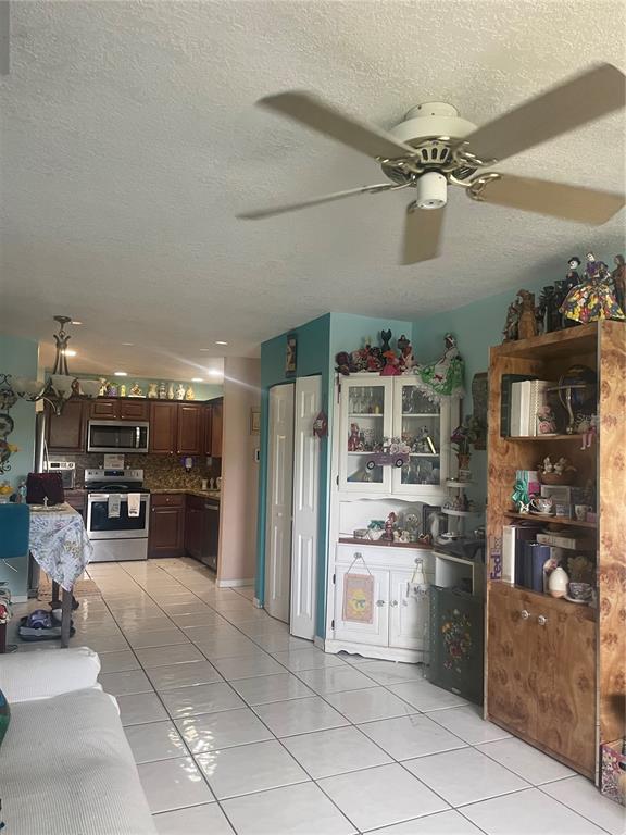 7551 Southwest 42nd Place Davie, FL 33314 - Photo 29 of 56